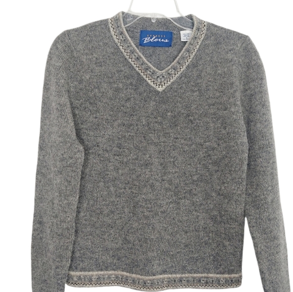 Express Bleus Women's Small V-Neck Sweater 100% Wool Fair Isle Nordic Gray